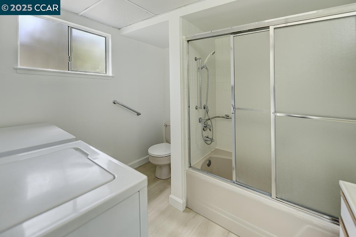 1125 Singingwood Ct # 4