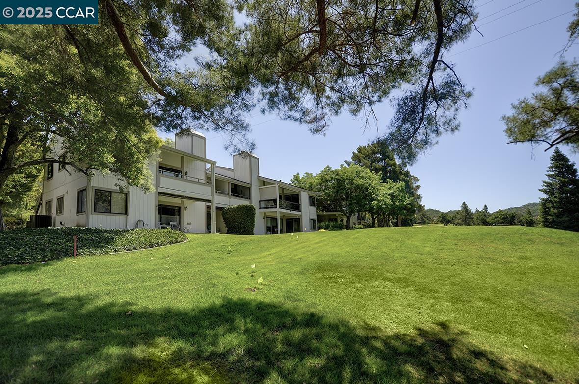 3377 Rossmoor Pkwy # 3