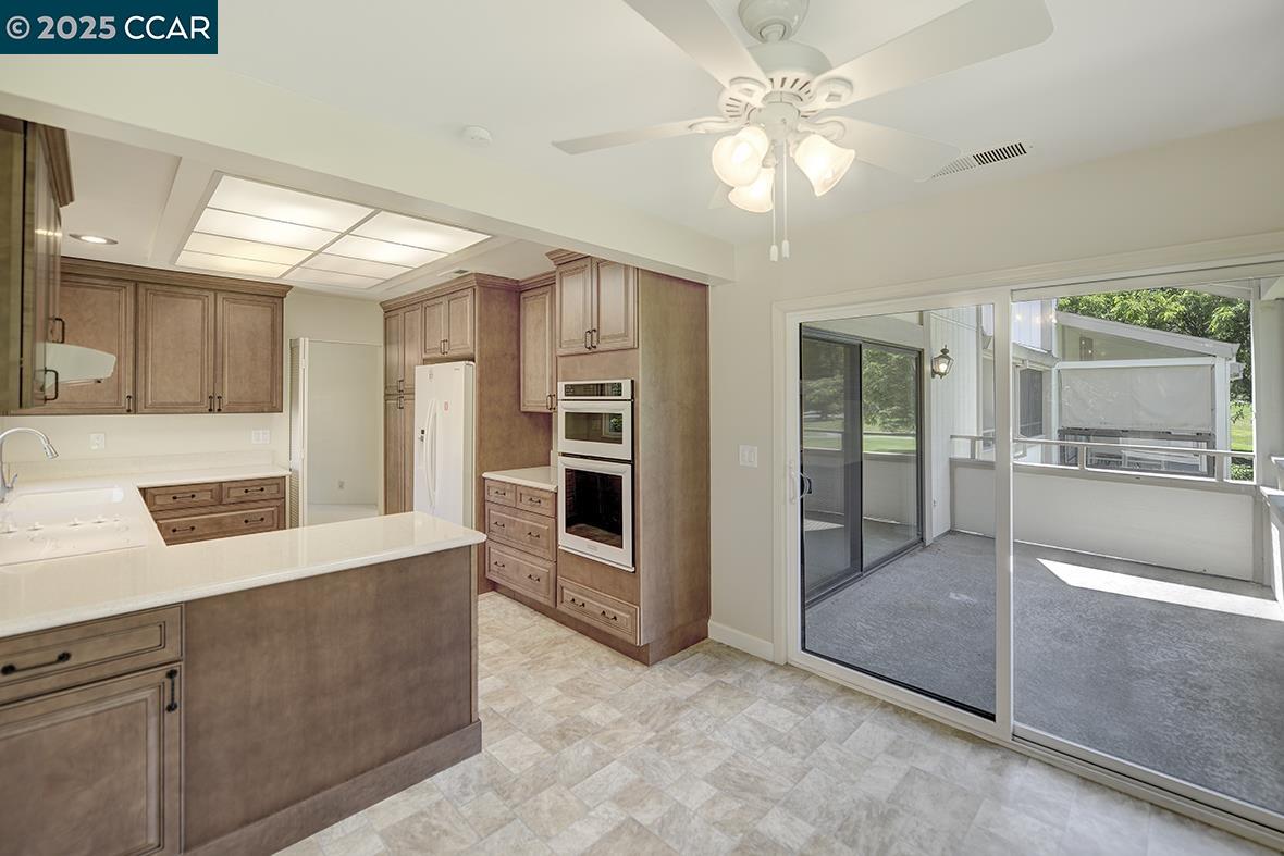 3377 Rossmoor Pkwy # 3