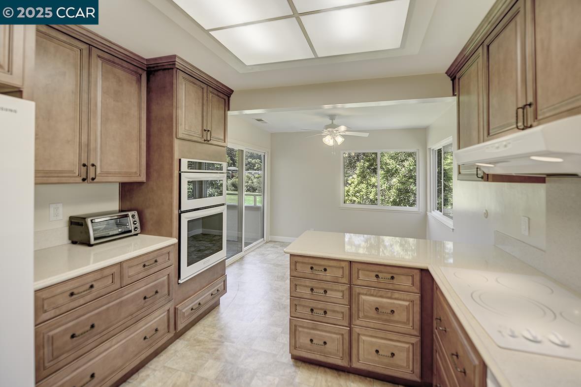 3377 Rossmoor Pkwy # 3