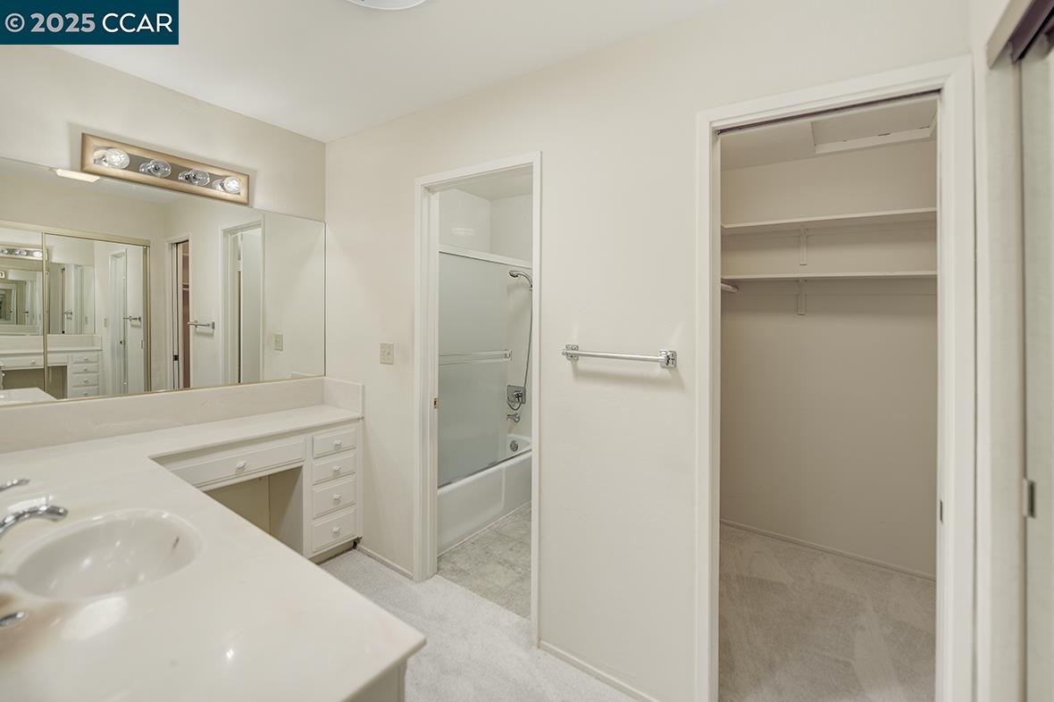 3377 Rossmoor Pkwy # 3