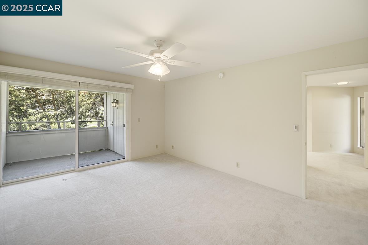 3377 Rossmoor Pkwy # 3