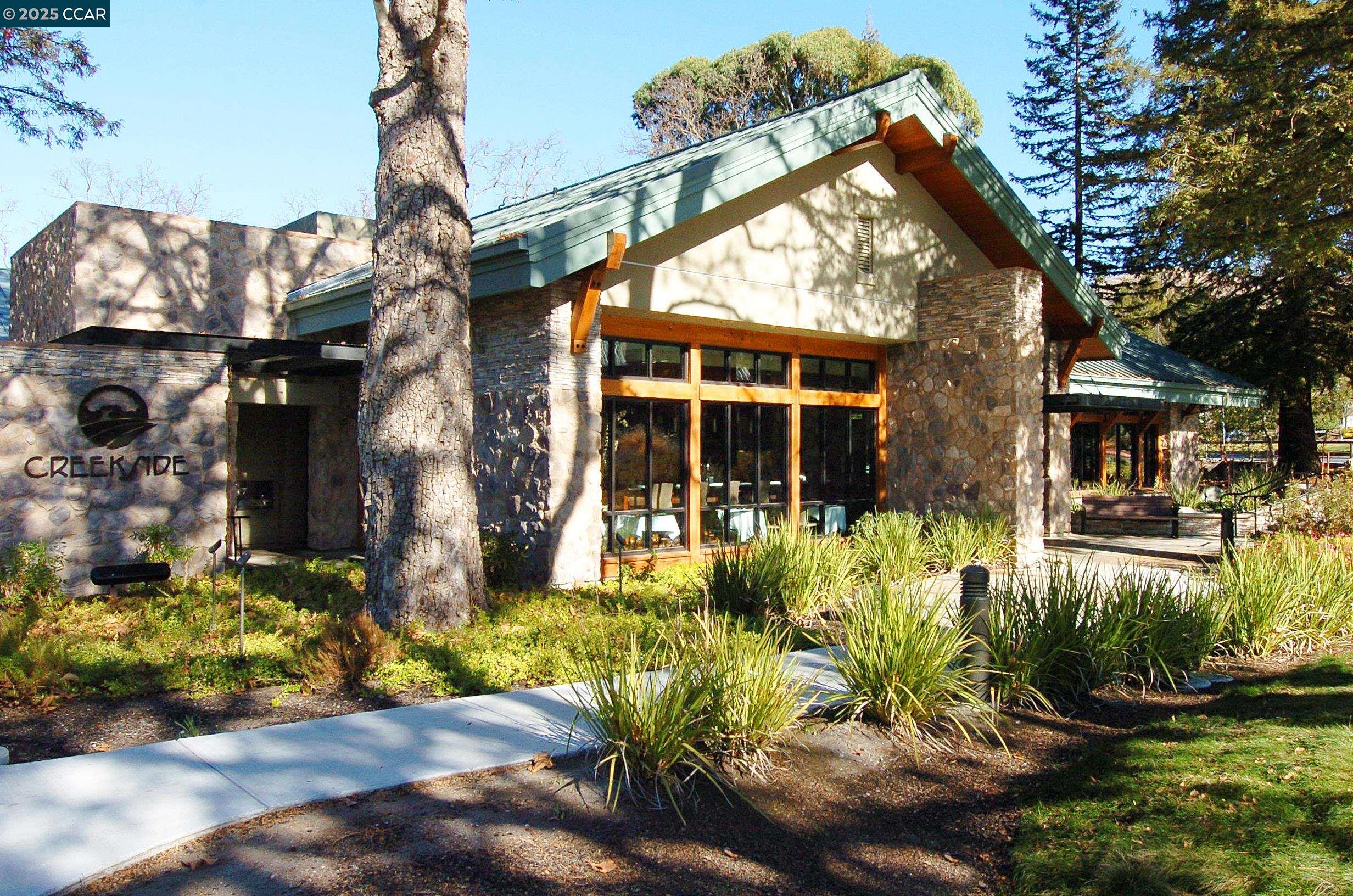 3377 Rossmoor Pkwy # 3