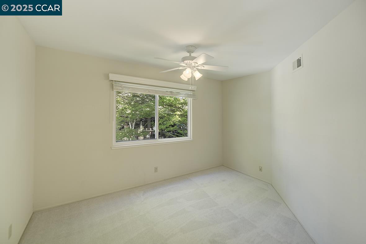 3377 Rossmoor Pkwy # 3