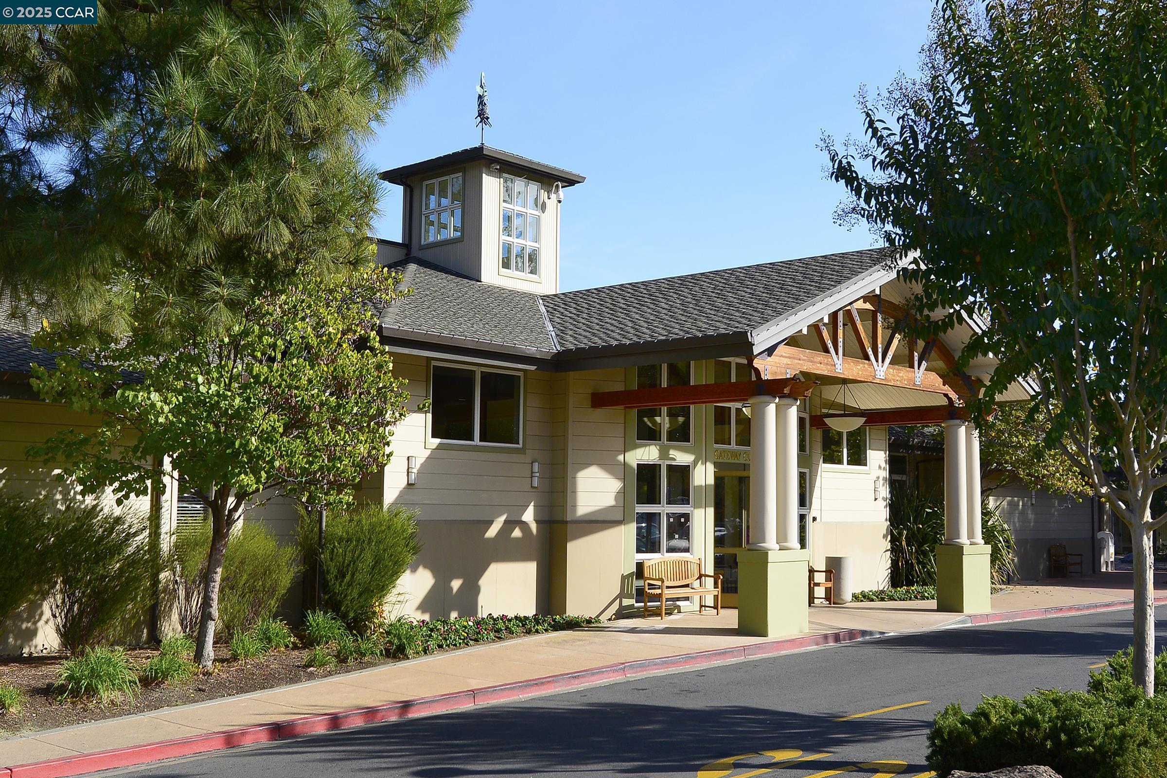 3377 Rossmoor Pkwy # 3