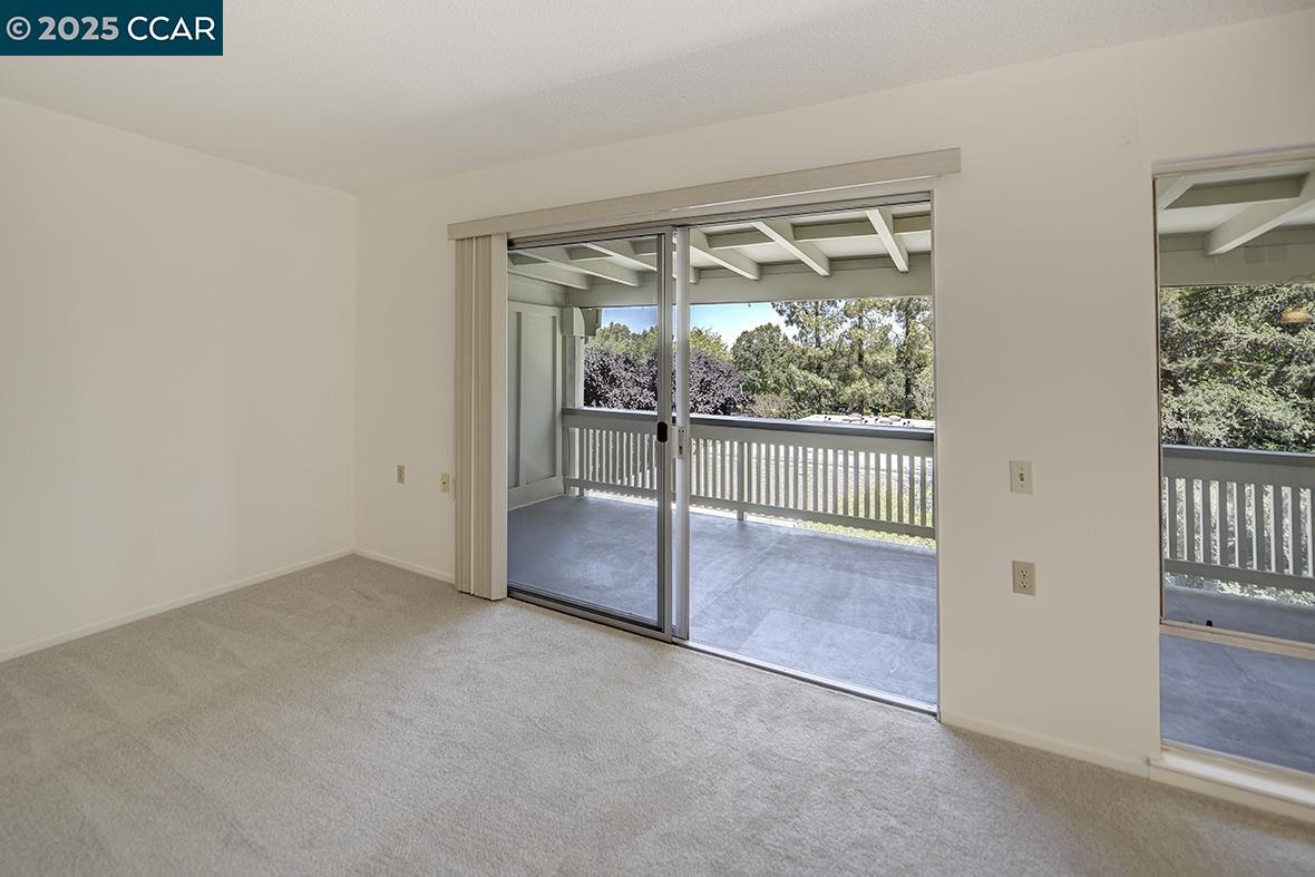 1200 Oakmont Dr # 3