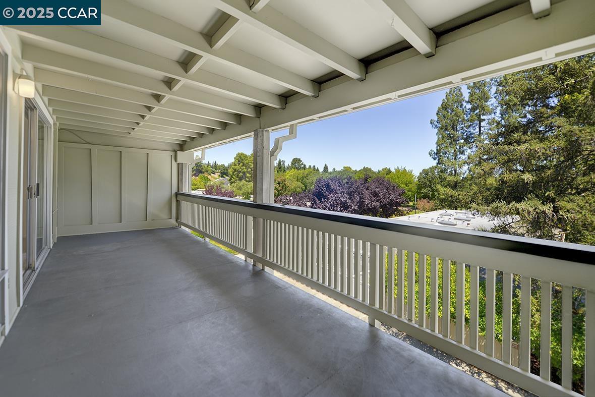 1200 Oakmont Dr # 3