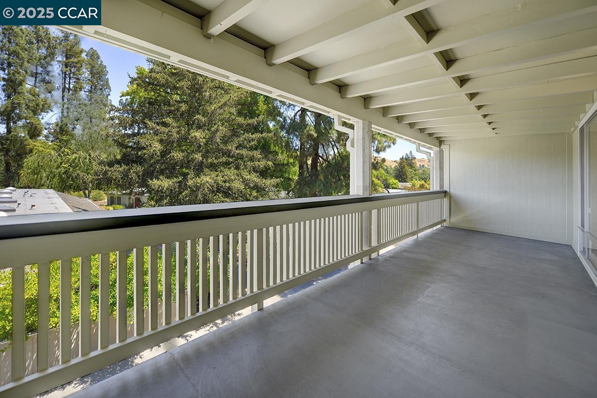 1200 Oakmont Dr # 3