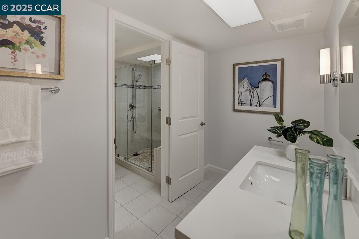 1173 Singingwood Ct # 4, Walnut Creek Unit: 4