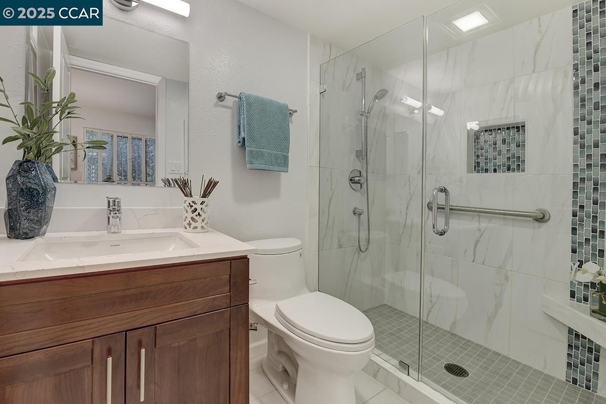 1173 Singingwood Ct # 4, Walnut Creek Unit: 4