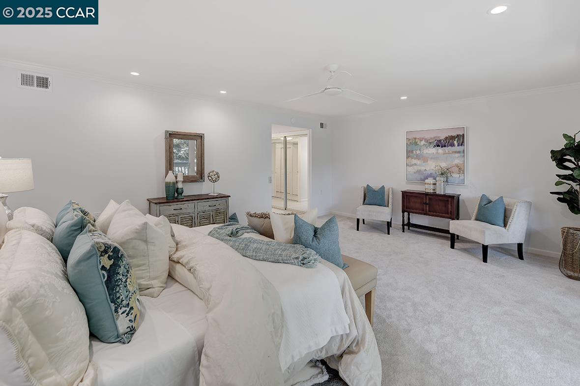 1173 Singingwood Ct # 4, Walnut Creek Unit: 4