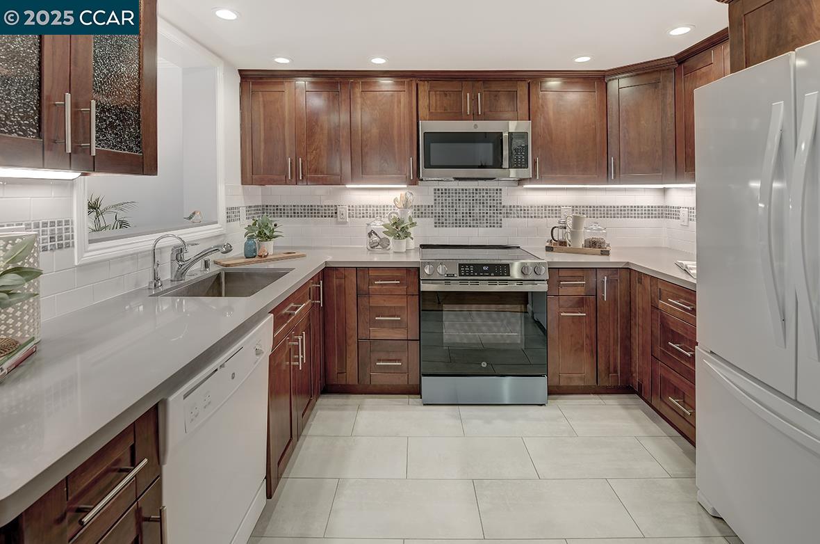 1173 Singingwood Ct # 4, Walnut Creek Unit: 4