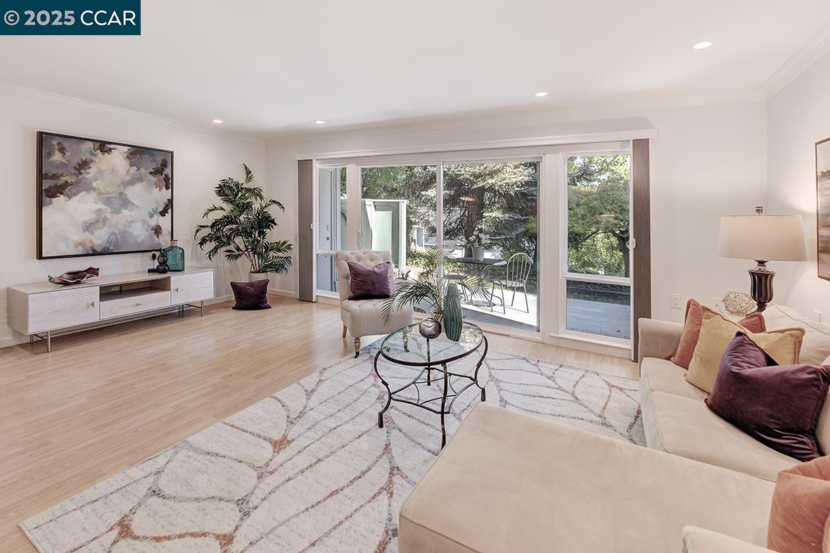 1173 Singingwood Ct # 4, Walnut Creek Unit: 4