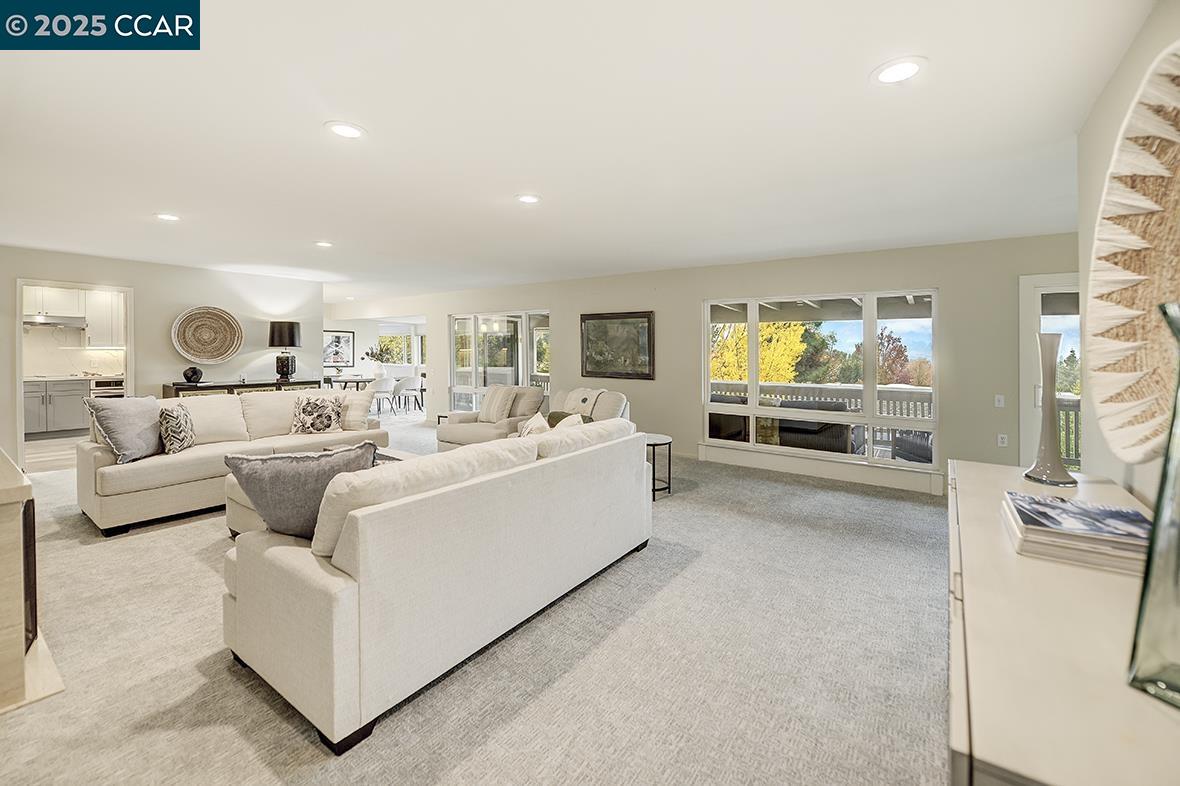 2900 Tice Creek Dr # 3 Unit: 1 & 3