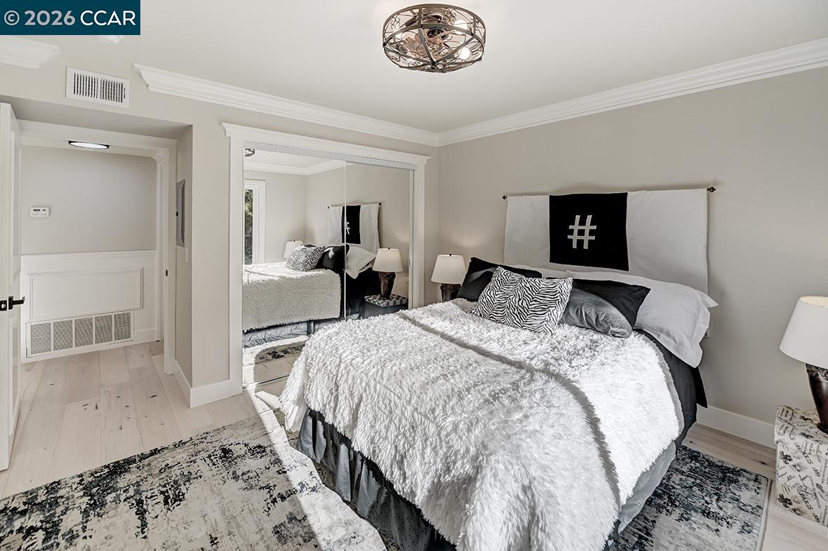 2601 Pine Knoll Dr # 16