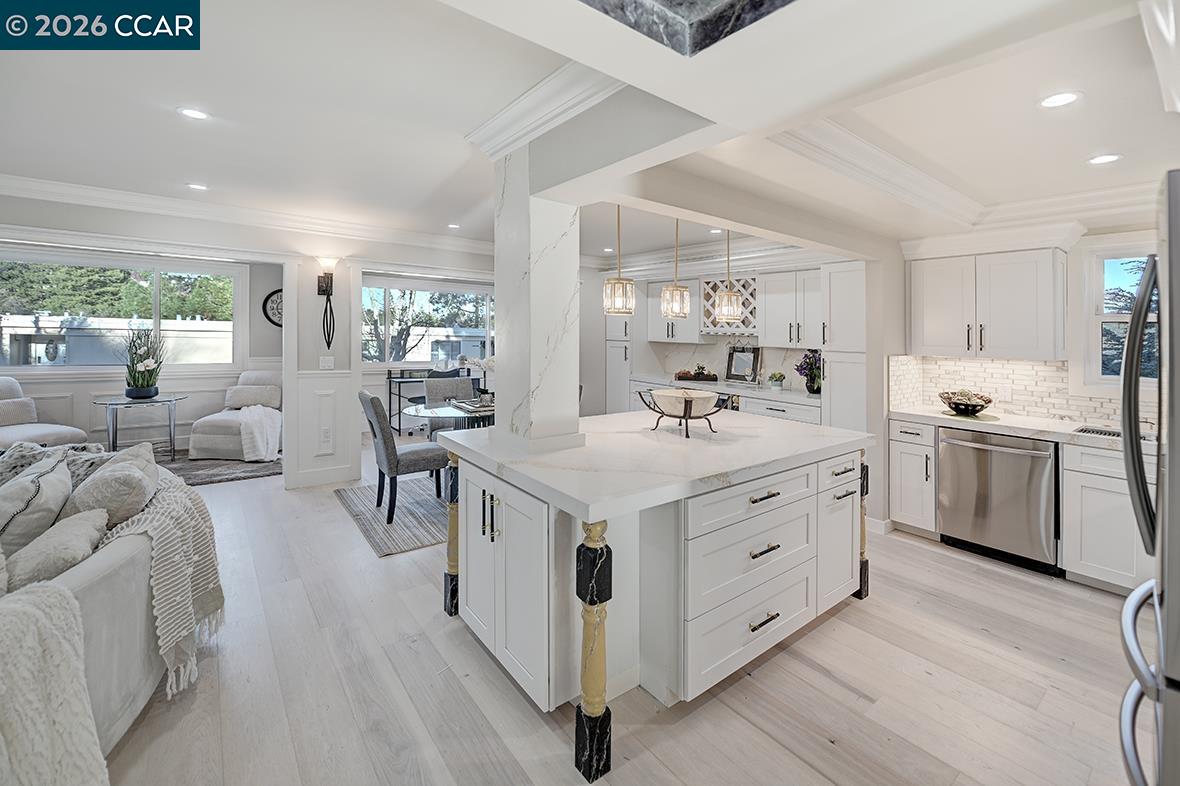 2601 Pine Knoll Dr # 16