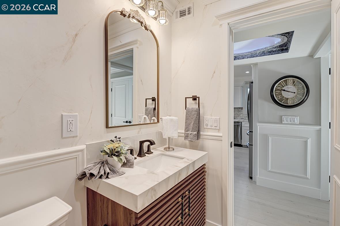 2601 Pine Knoll Dr # 16