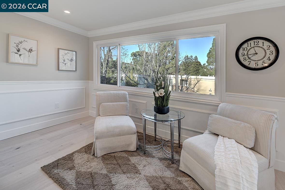 2601 Pine Knoll Dr # 16