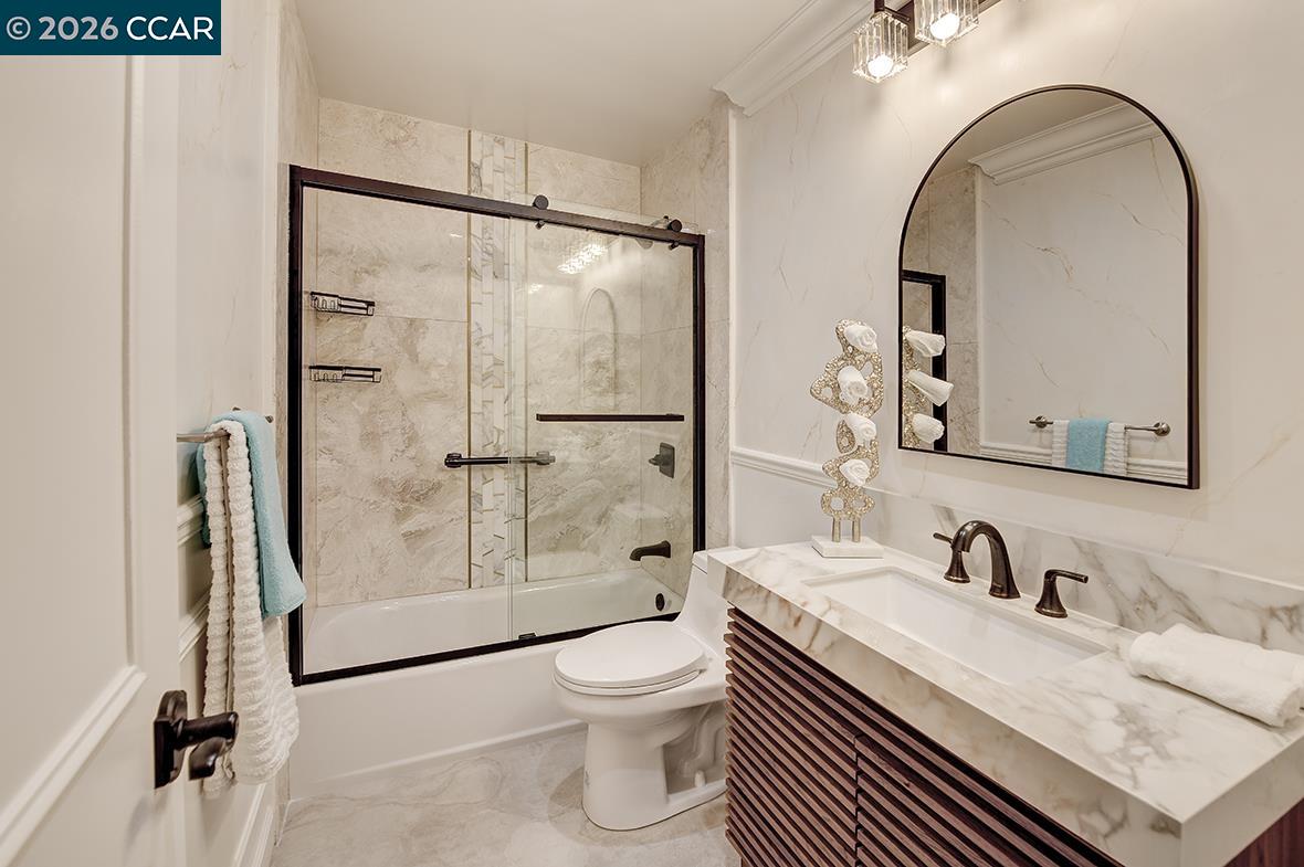 2601 Pine Knoll Dr # 8