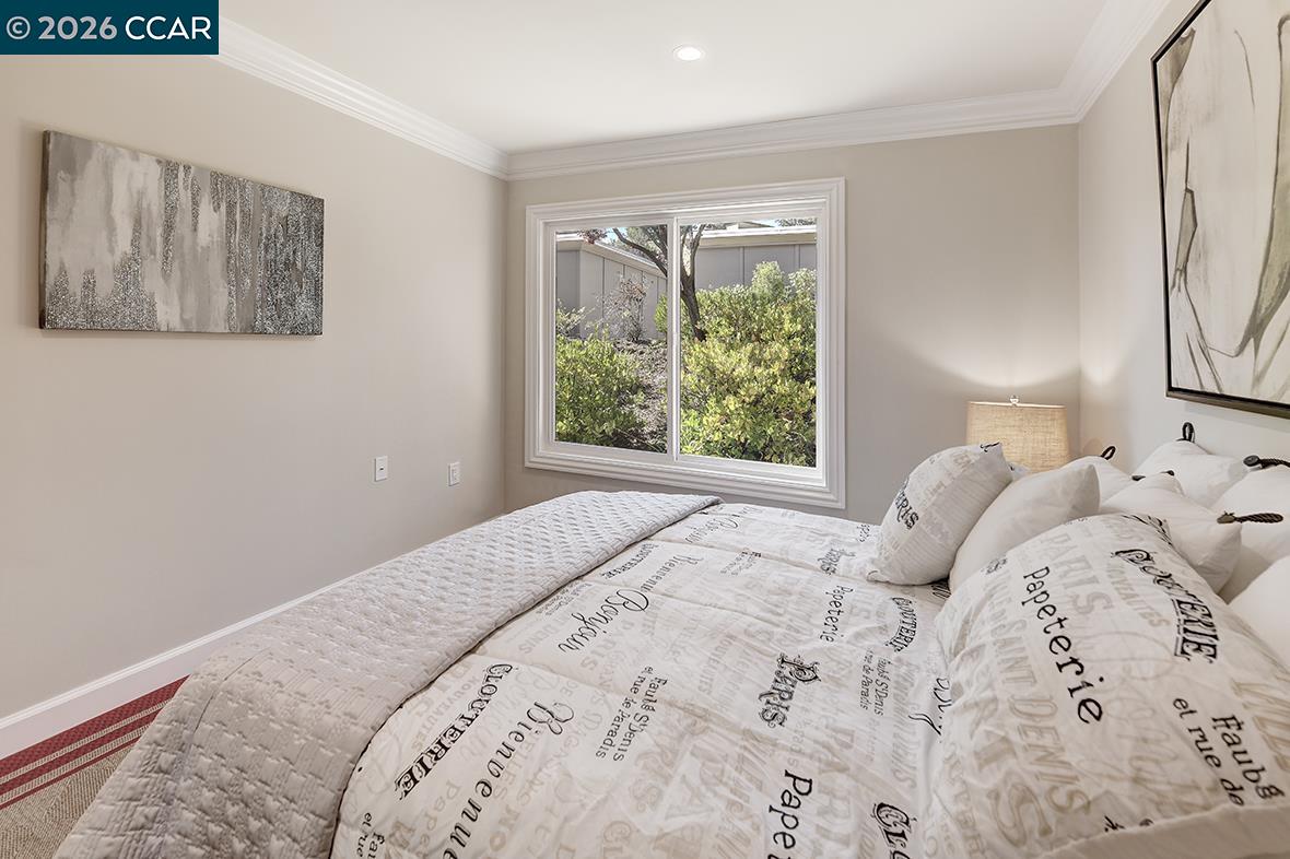 2601 Pine Knoll Dr # 8