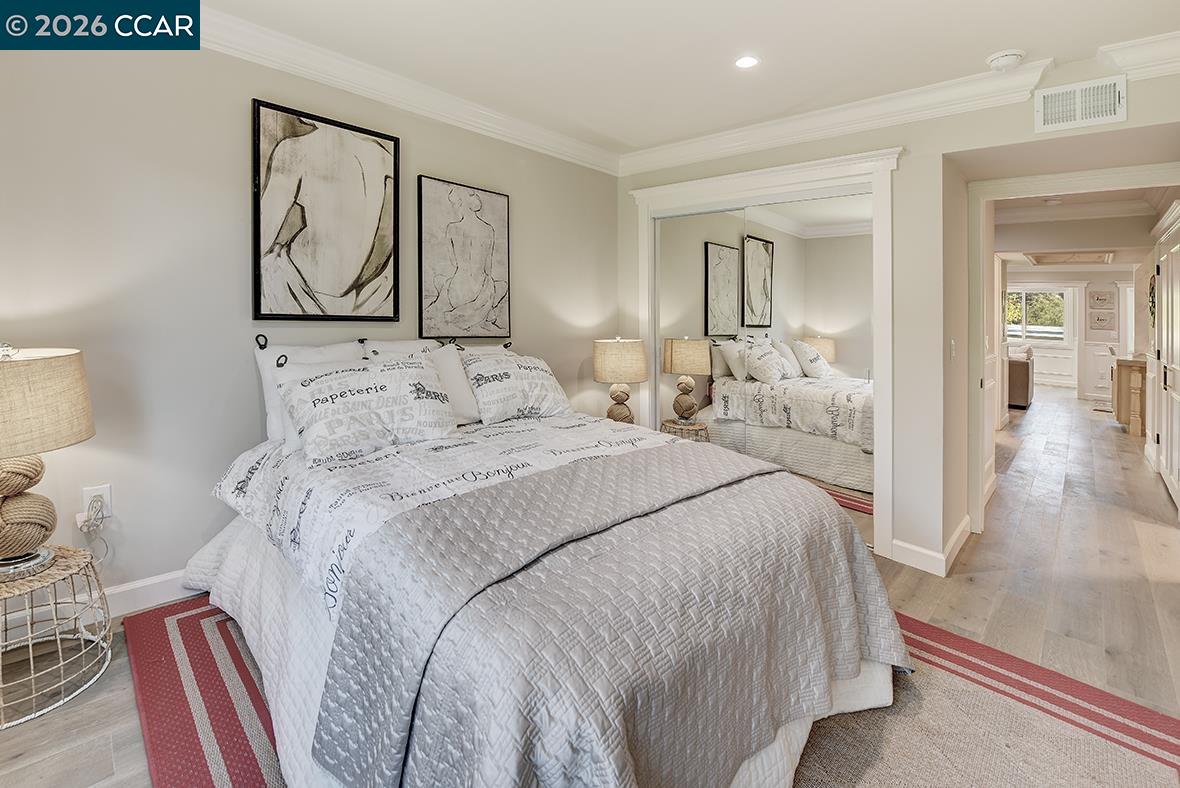 2601 Pine Knoll Dr # 8