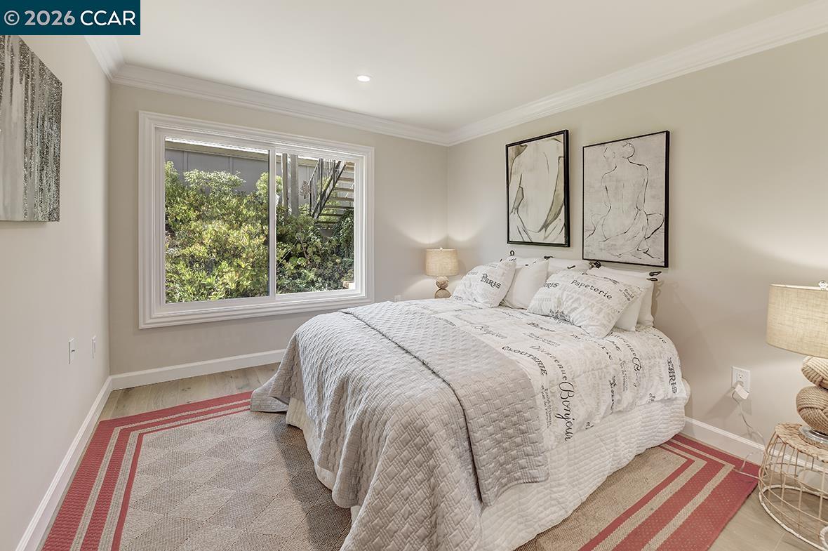 2601 Pine Knoll Dr # 8