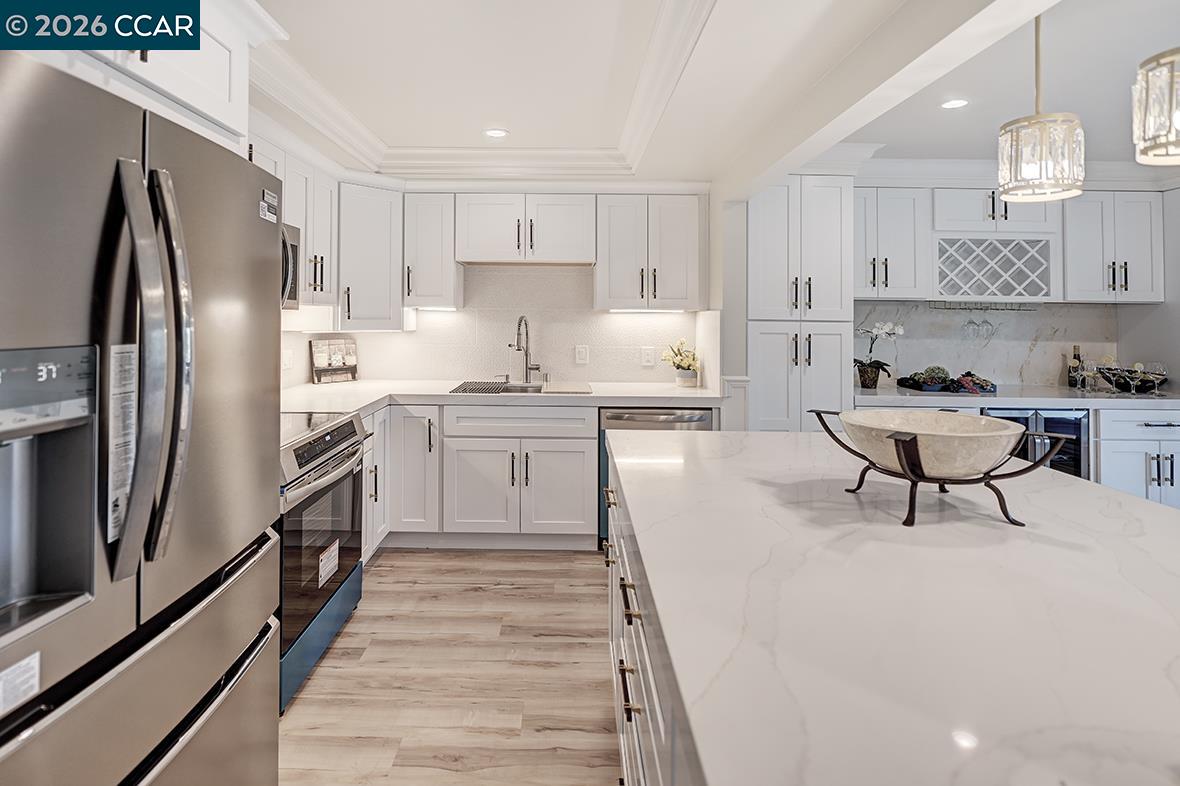 1184 Rockledge Ln # 5