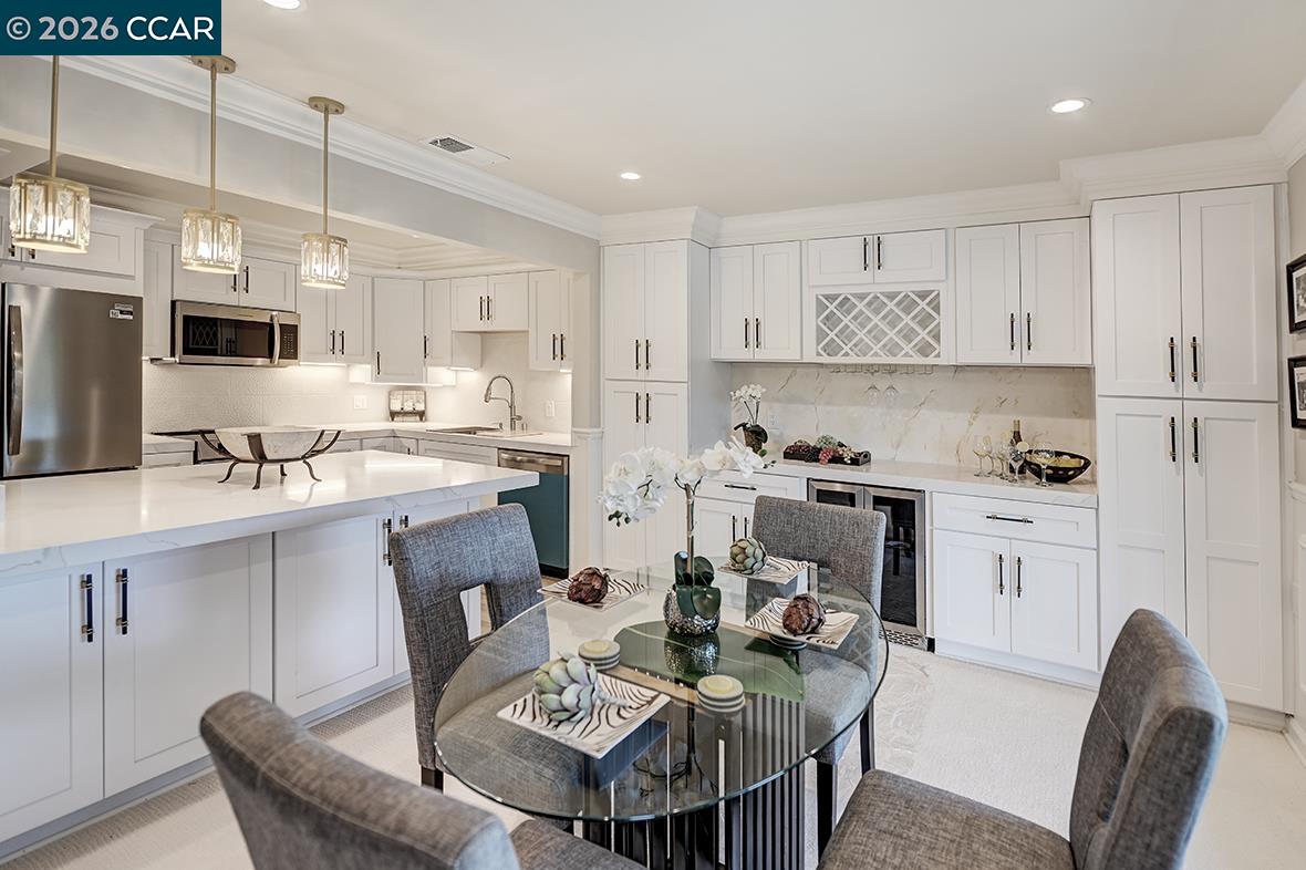 1184 Rockledge Ln # 5