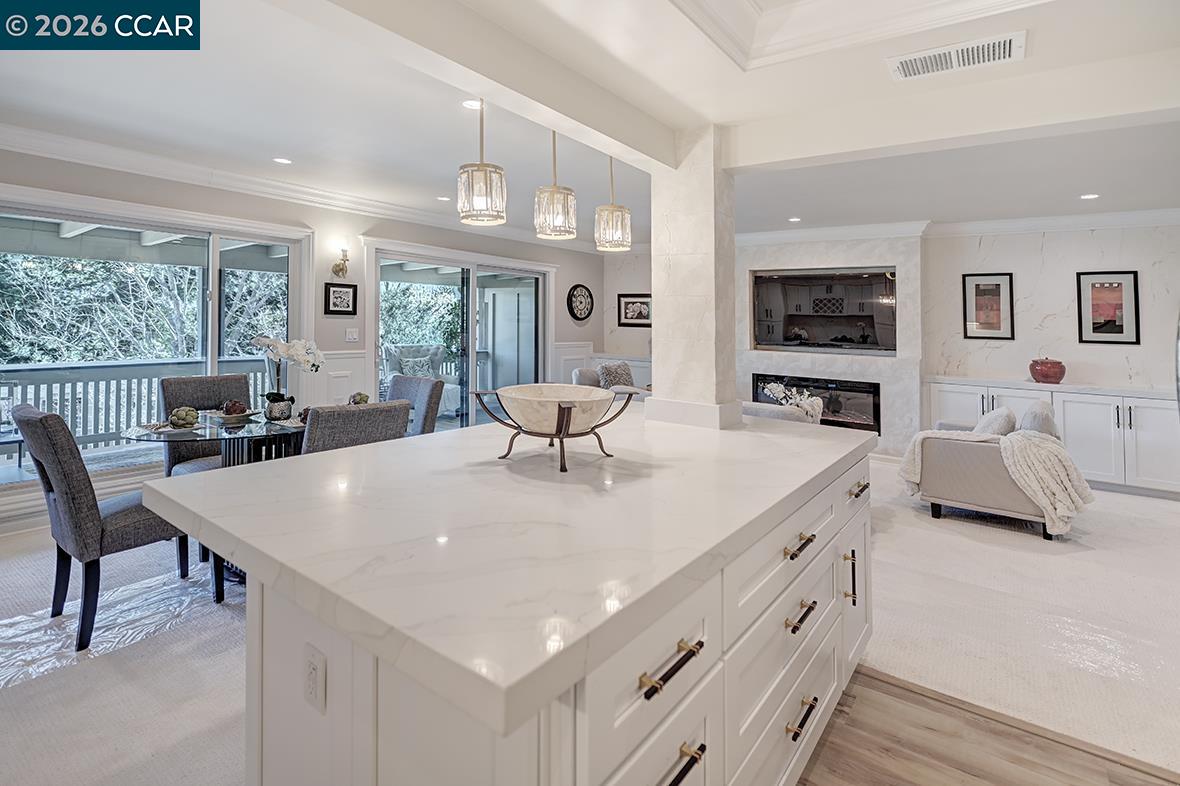 1184 Rockledge Ln # 5