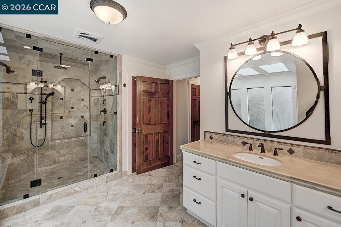 304 Livorna Heights Rd