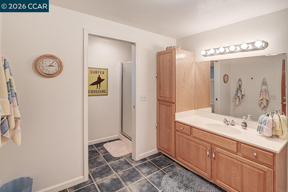 304 Livorna Heights Rd