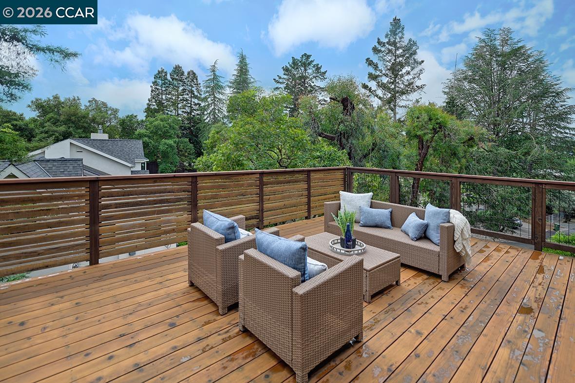 304 Livorna Heights Rd