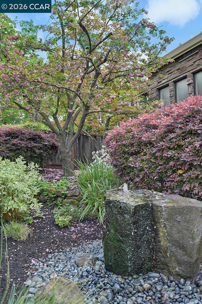 304 Livorna Heights Rd