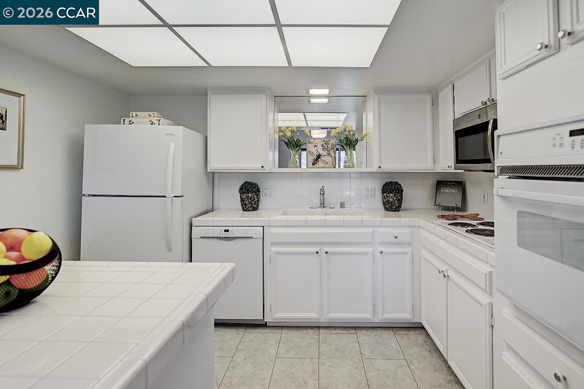 1129 Avenida Sevilla # 4C