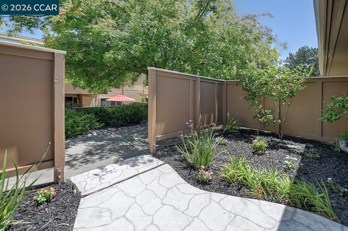 2025 Golden Rain Rd # 7