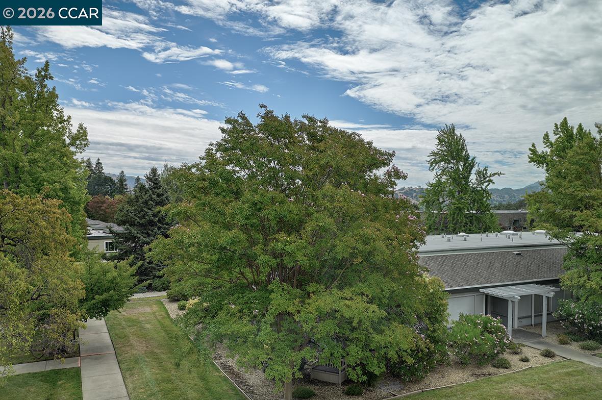 1309 Skycrest Dr # 5