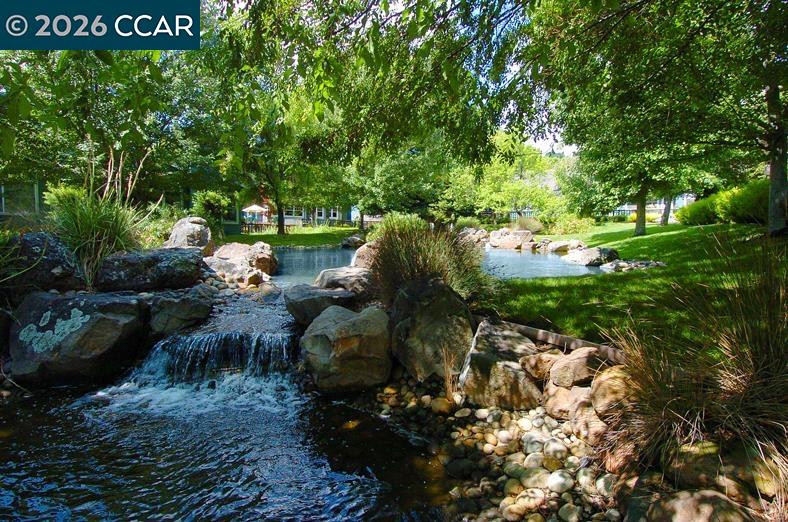 2308 Pine Knoll Dr # 2