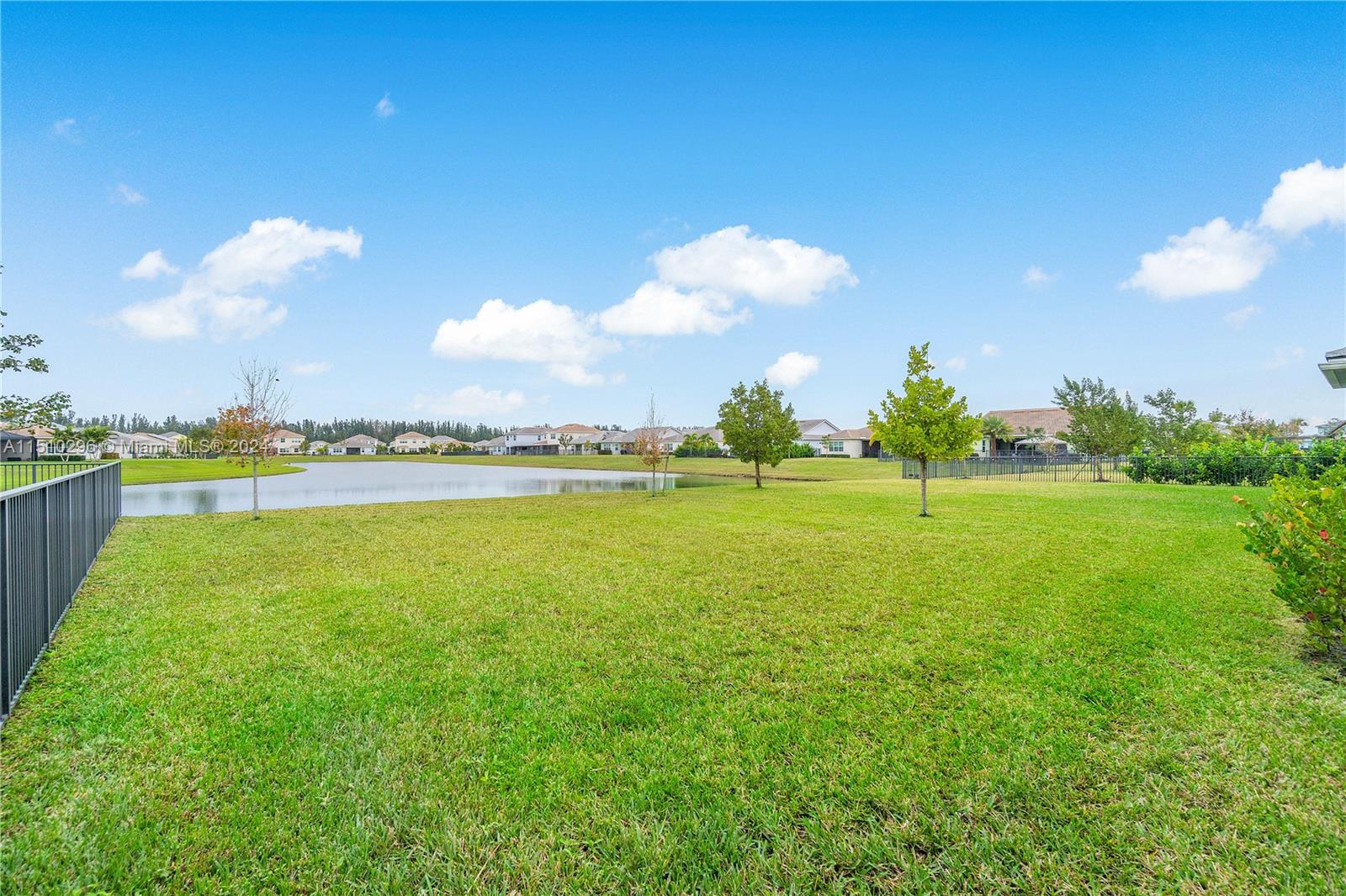 15133 Goldfinch Cir