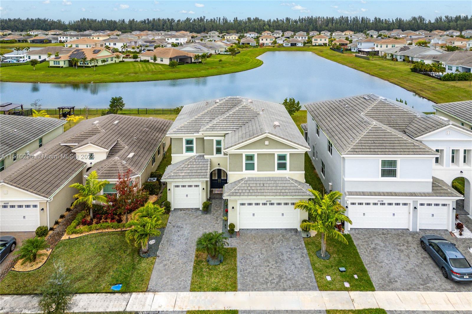 15133 Goldfinch Cir