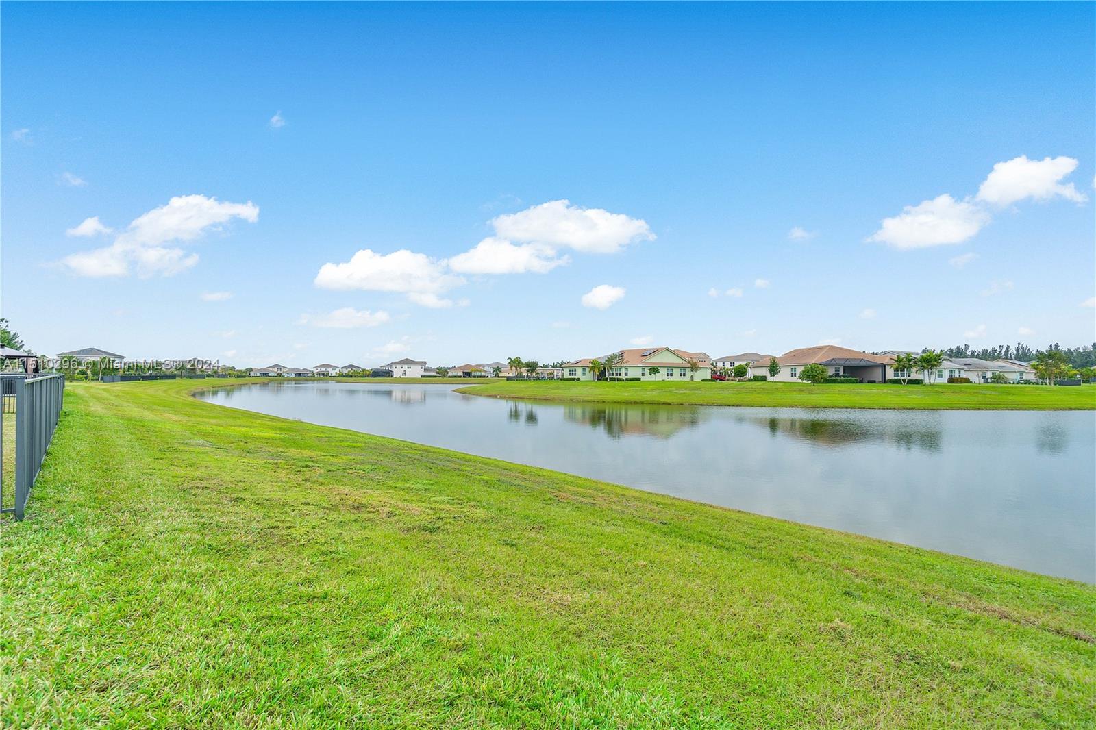 15133 Goldfinch Cir