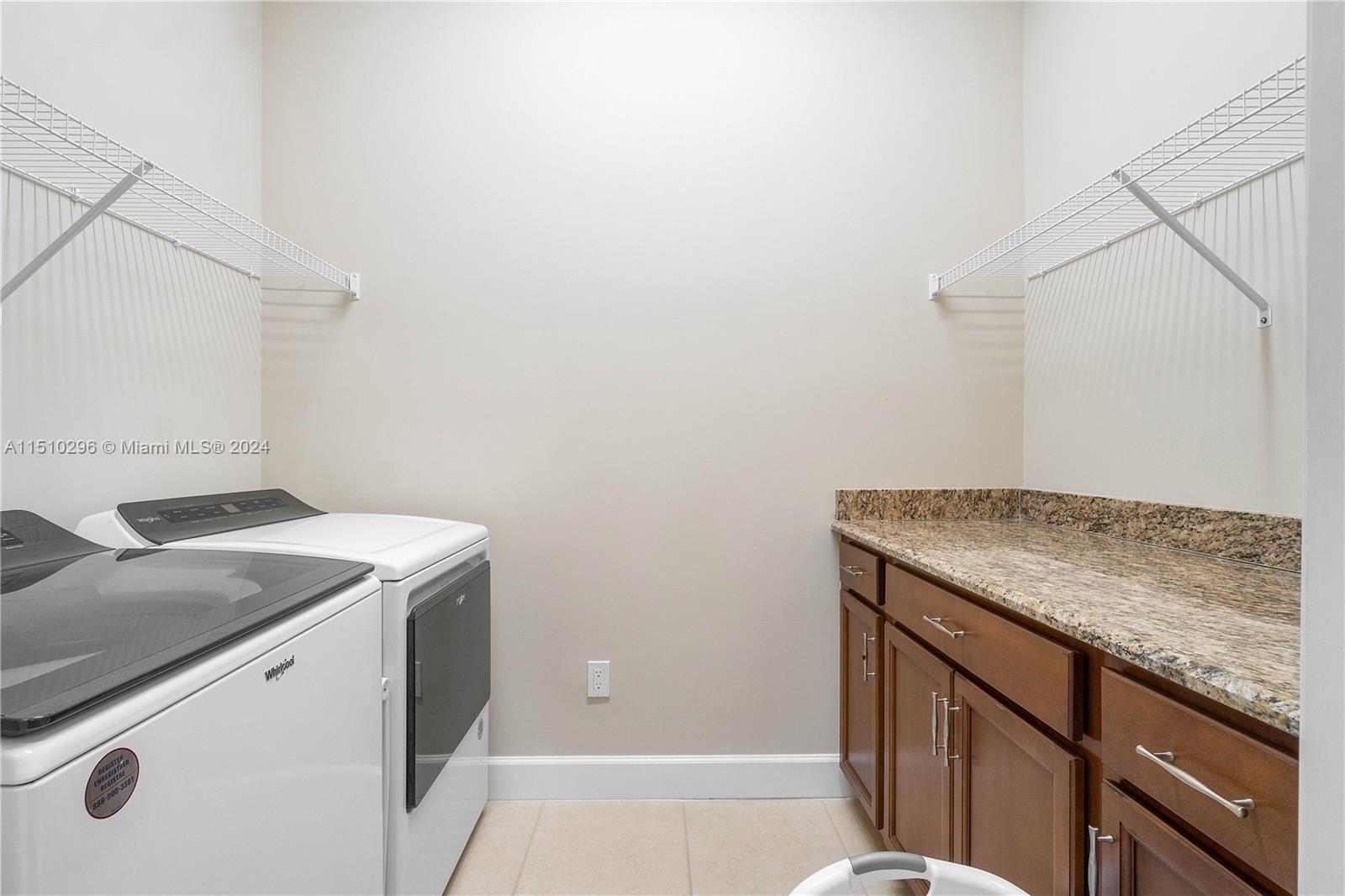 15133 Goldfinch Cir