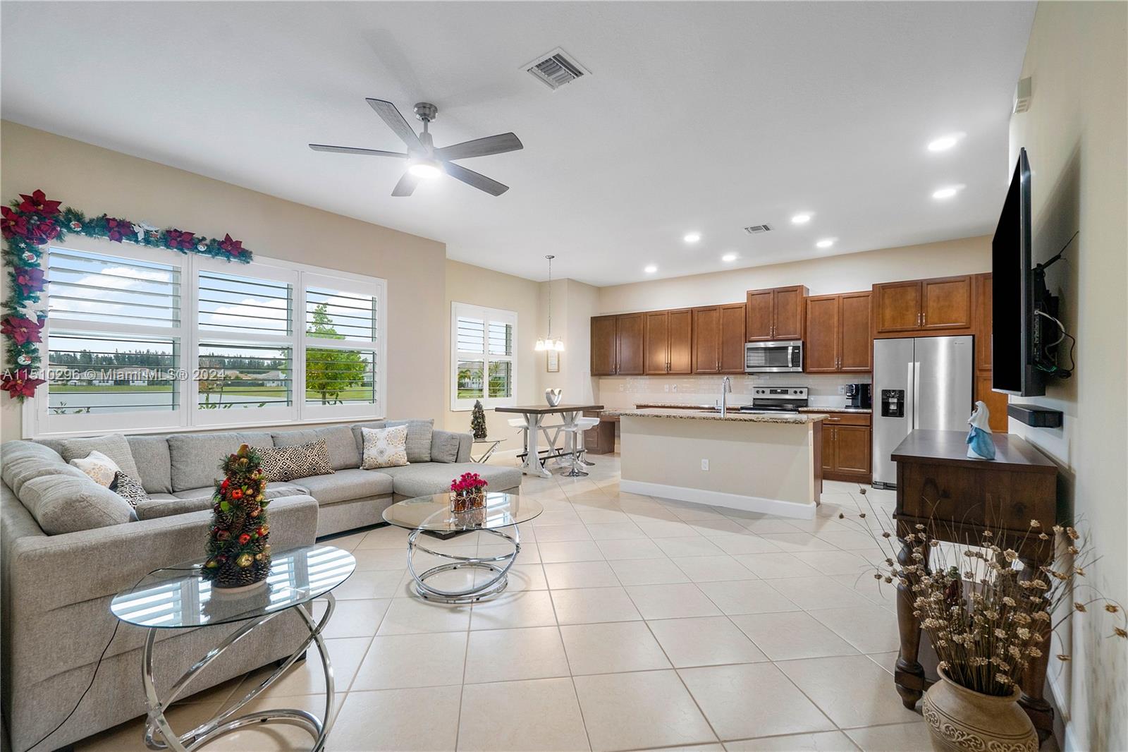 15133 Goldfinch Cir