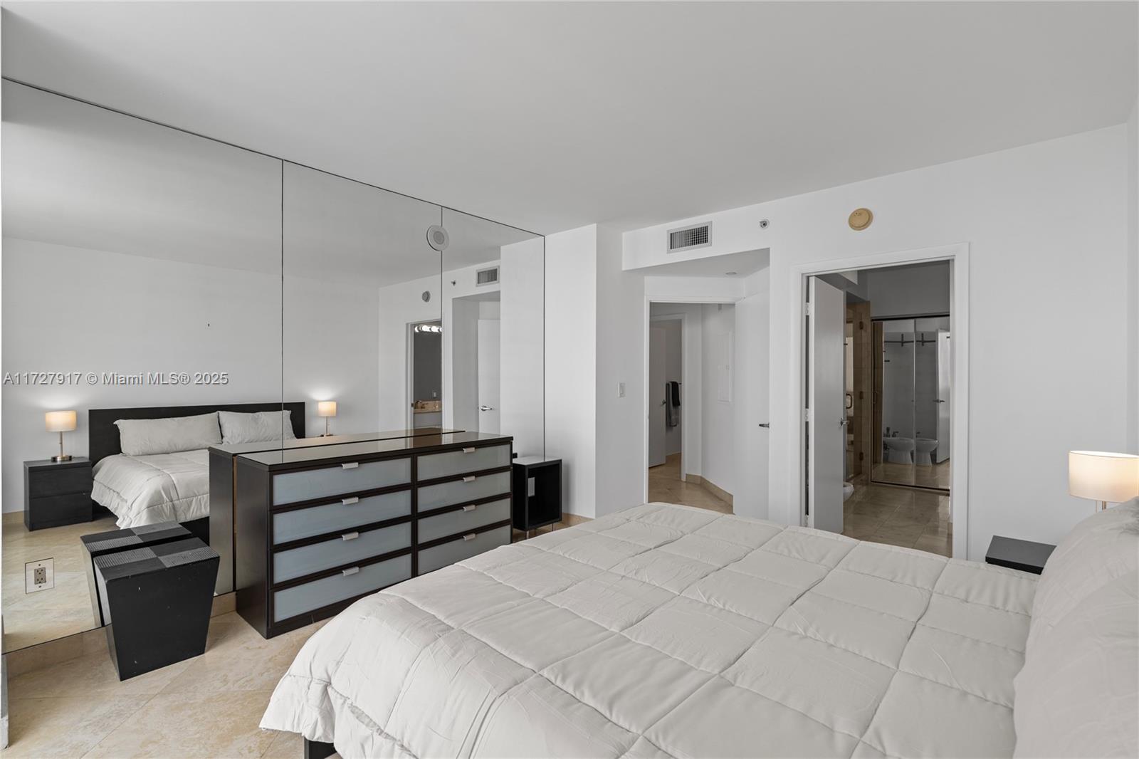 6365 Collins Ave # 3806