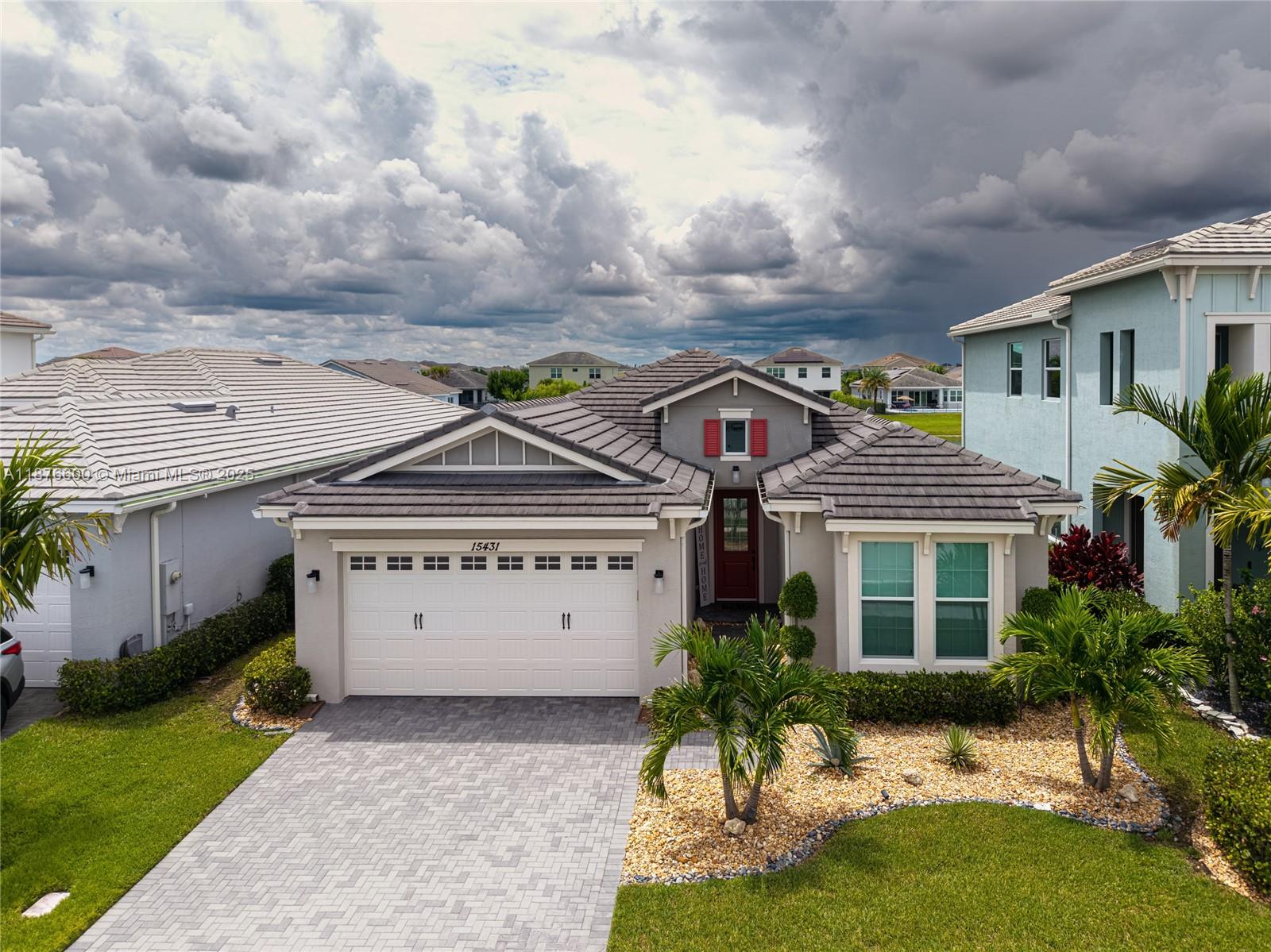 15431 Goldfinch Cir