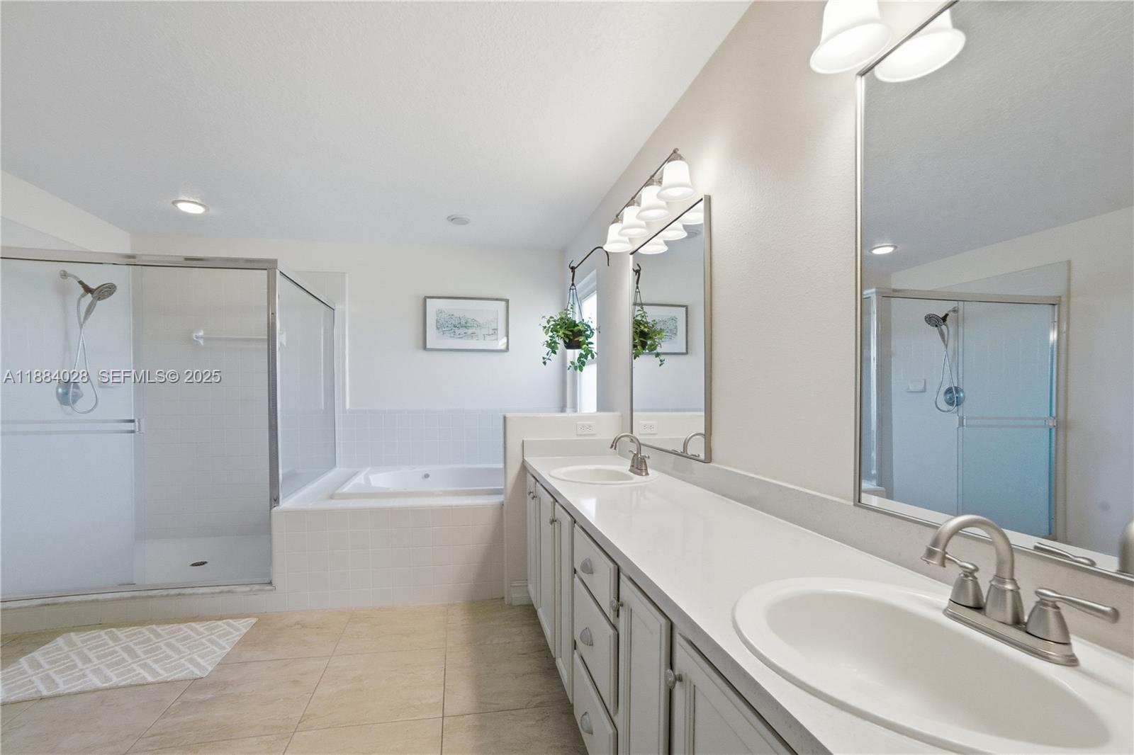 1963 S Prairie Dunes Ct