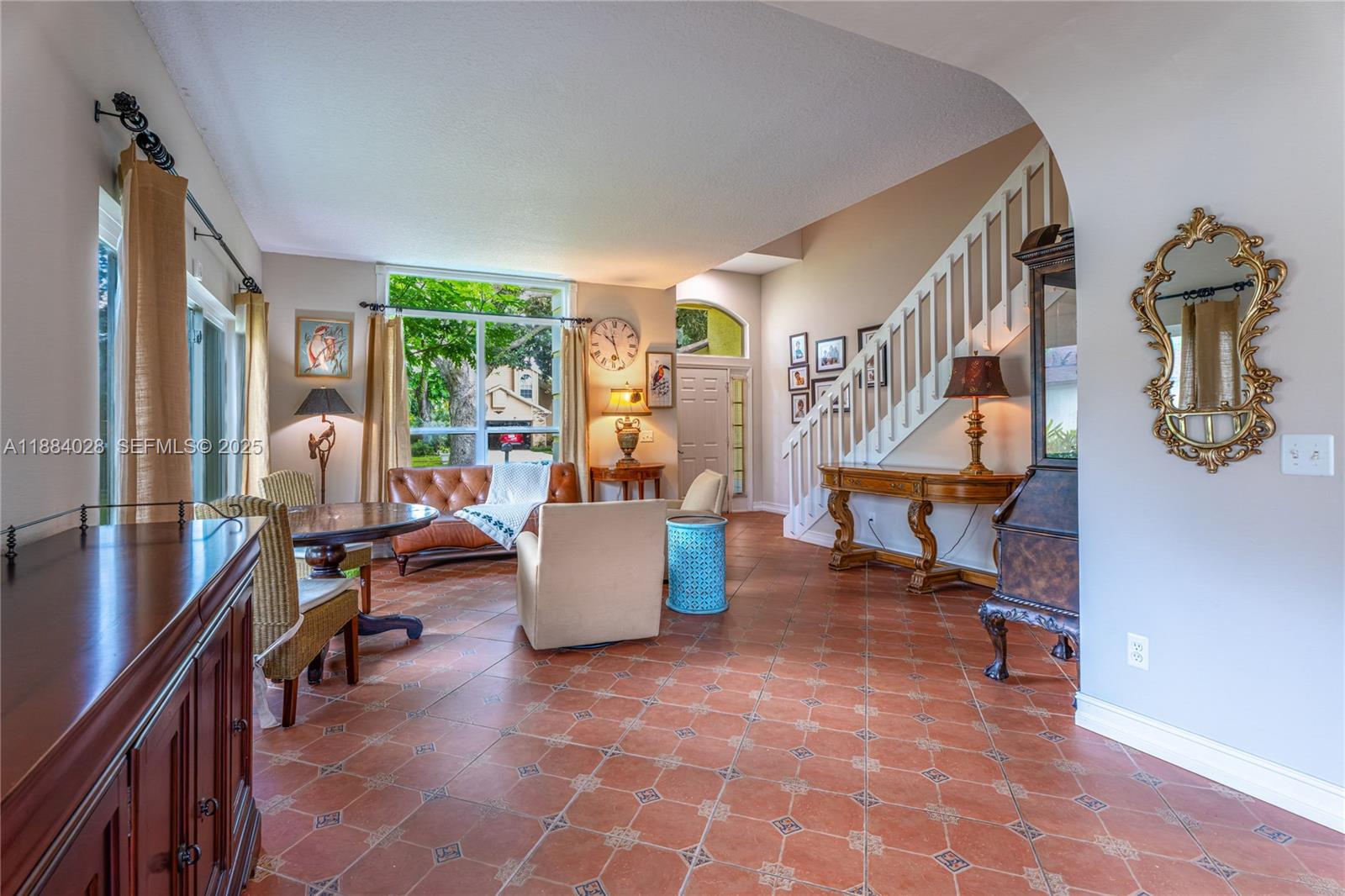 1963 S Prairie Dunes Ct