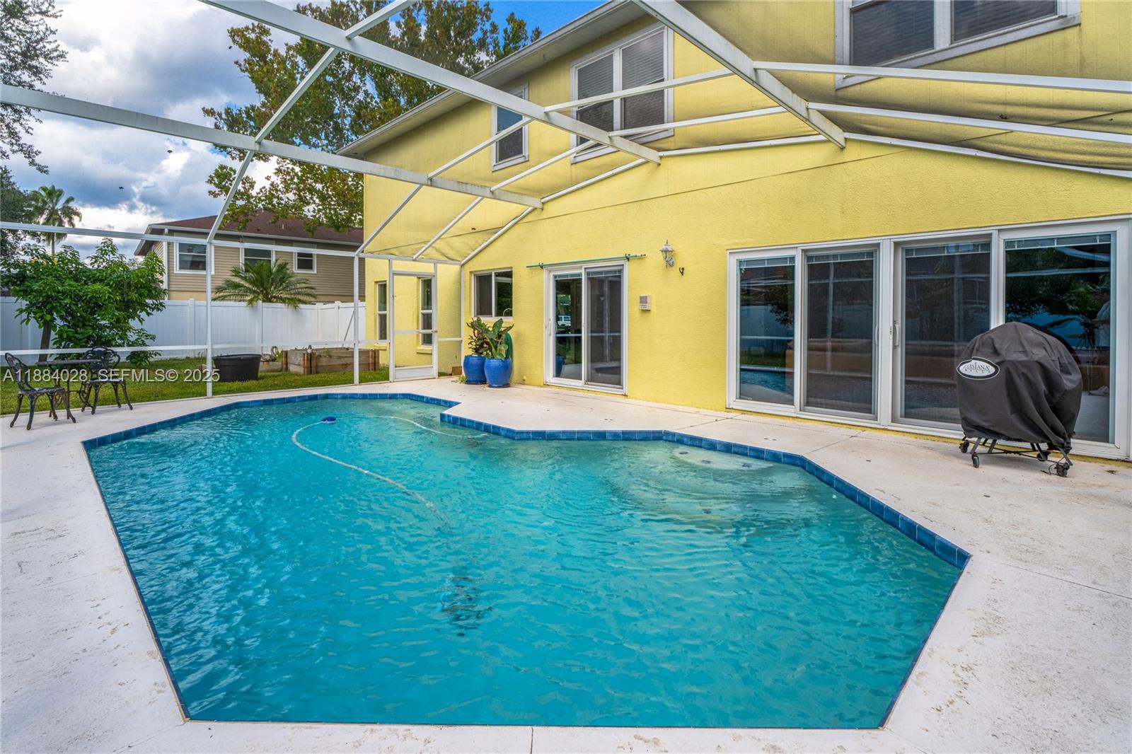 1963 S Prairie Dunes Ct