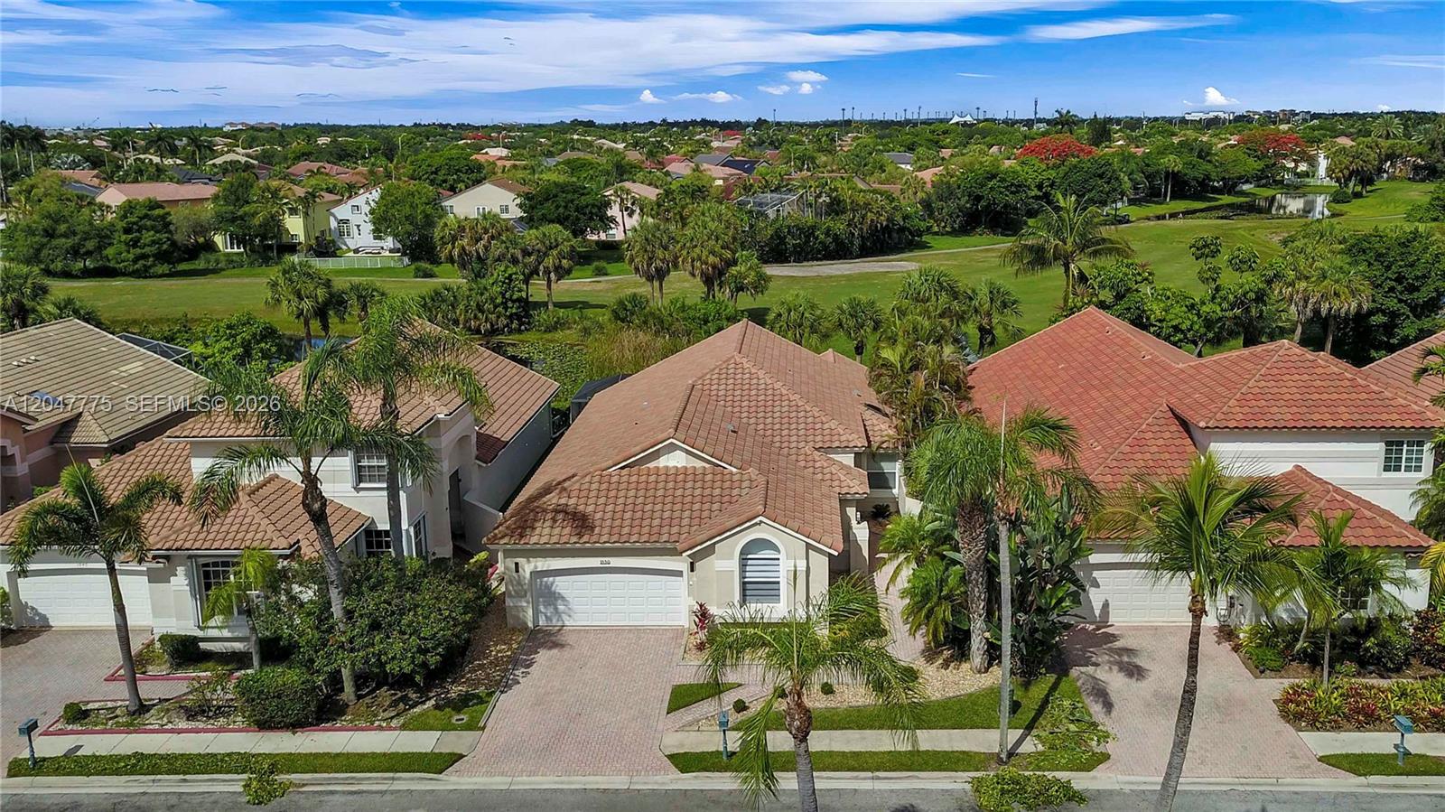 1530 W Lacosta Dr W