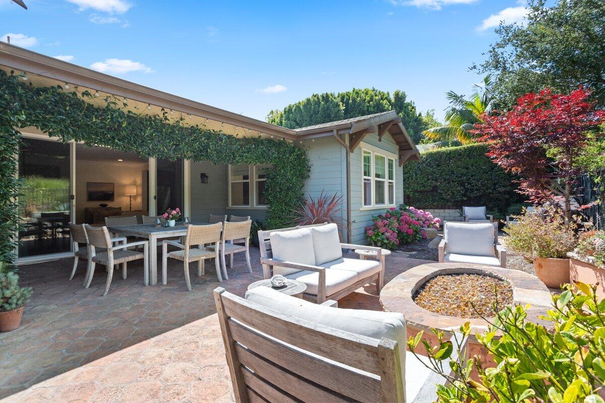 6360 Lagunitas Court