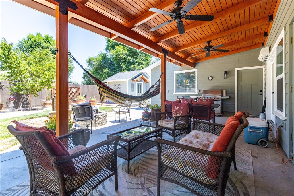 7555 San Andres Avenue